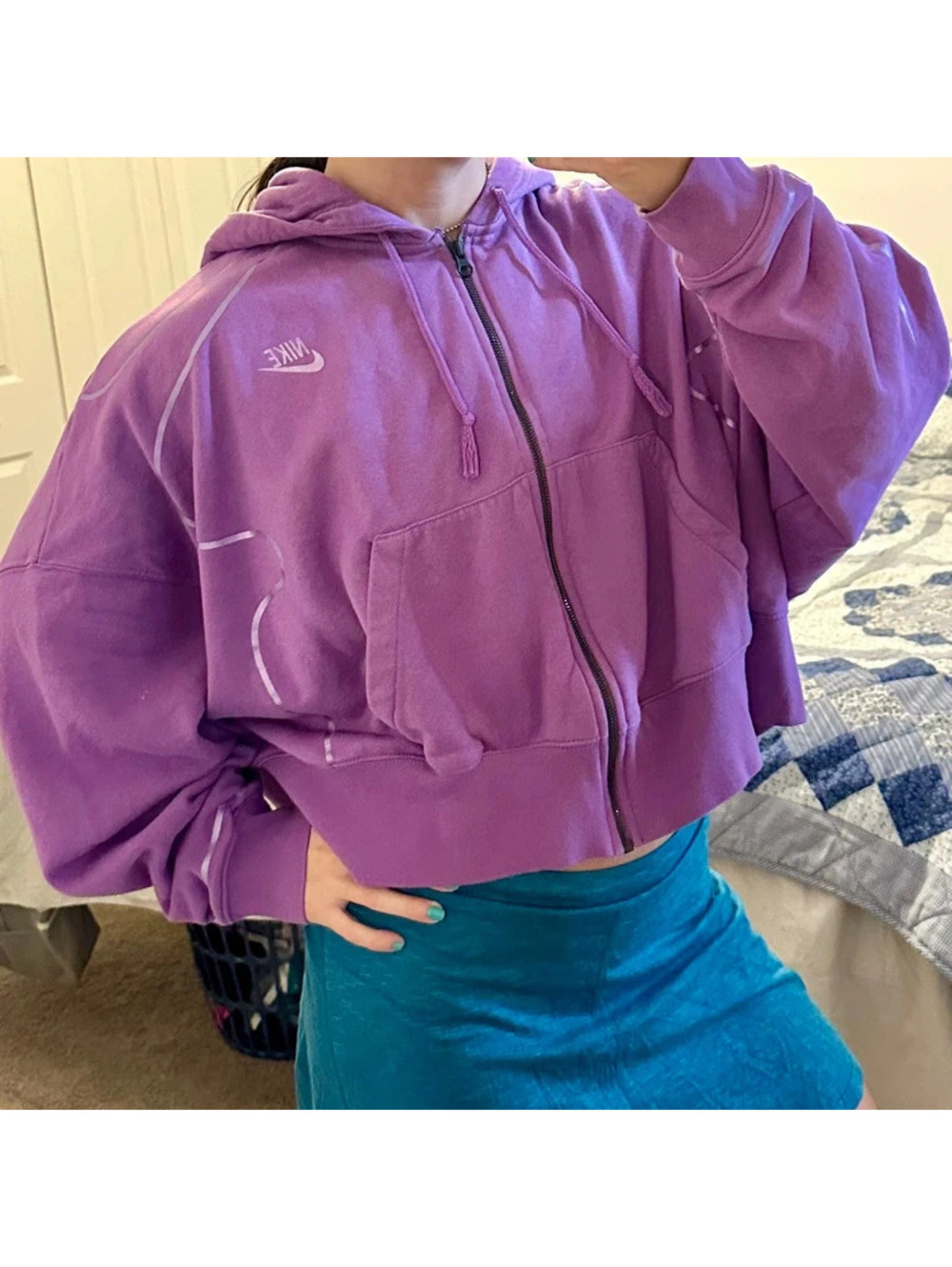 Nike Air Sportswear Cropped Full-Zip Hoodie purple oversized L